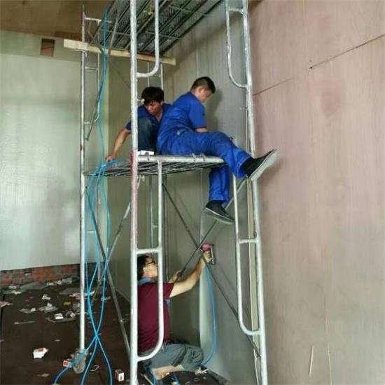 中国华鹏变压器施工现场